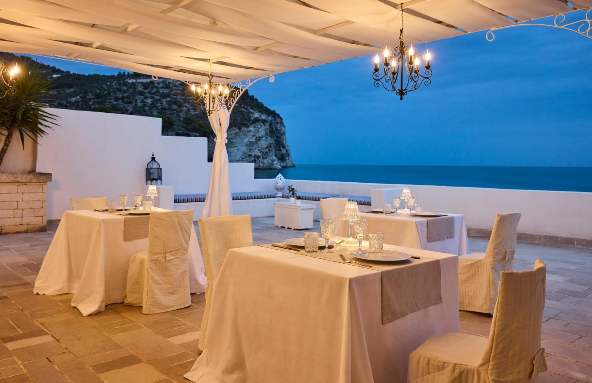 La Casa E Il Mare, Private Bay Hotel Маттината Экстерьер фото